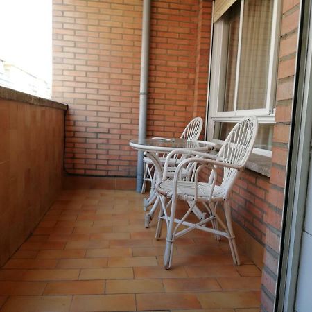 Apartamento León Arena Exterior foto